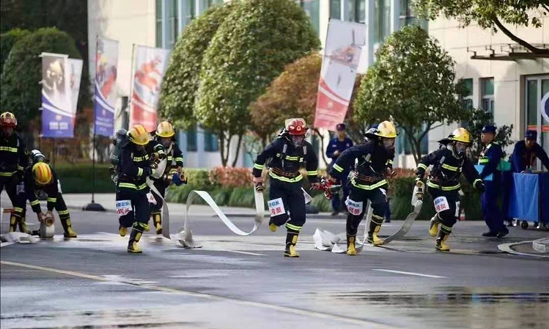 带薪实习免费就业